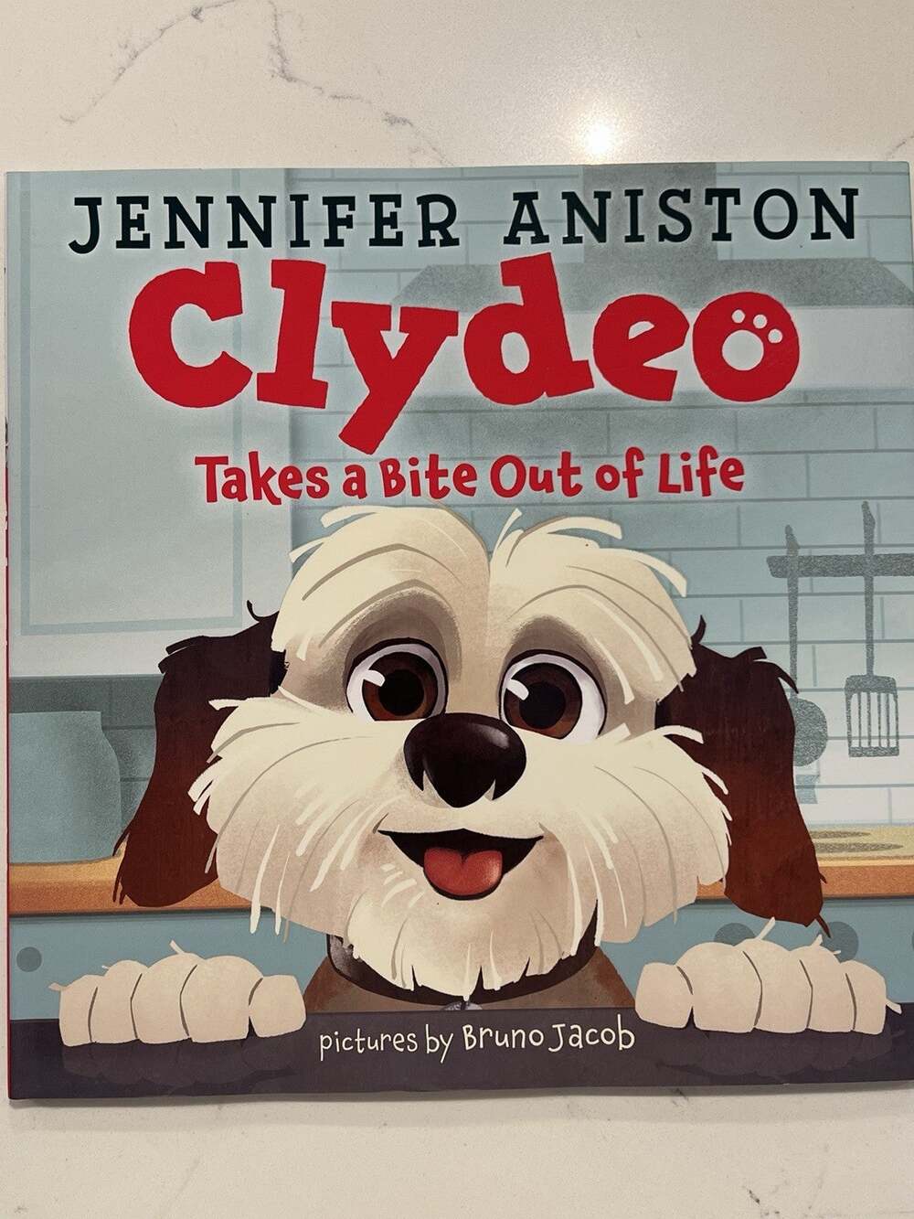 Jennifer Aniston SIGNED BOOK Clydeo Takes a Bite Out of Life Autographed #2